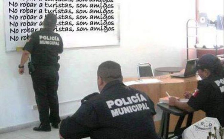 It’s Christmas Time for the La Paz Cops!