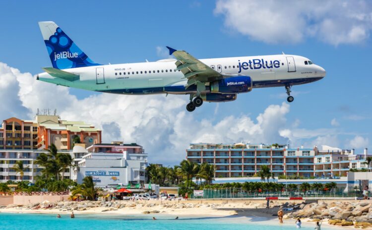 Jet Blue Flies to Cabo this Summer