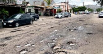 Baches la Paz - Gringo Gazette