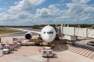 US Airlines Cut One Million Seats to Mexico This Summer