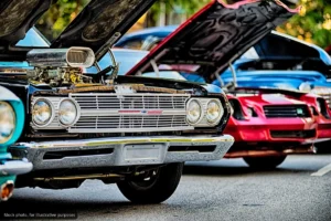Classic Car Rally to Close La Paz Malecón Saturday Morning