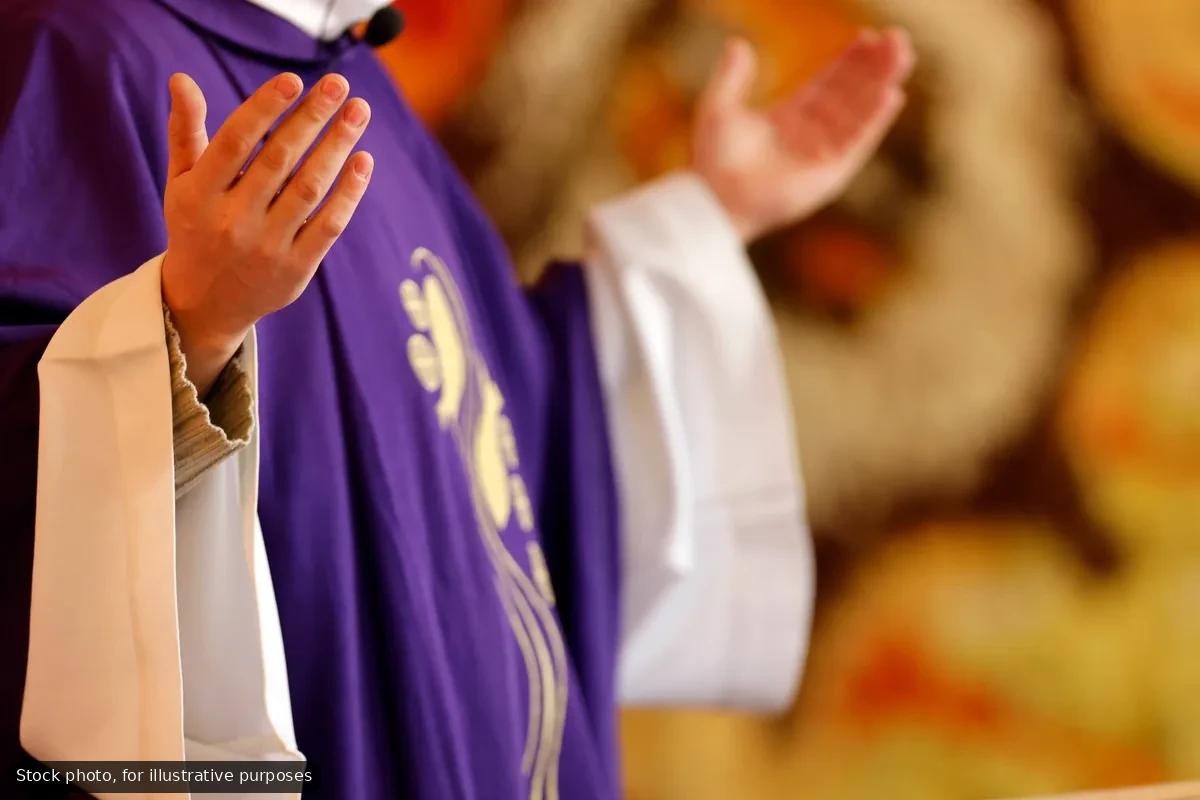 Fake Priest Alert: Diocese Warns La Paz Faithful