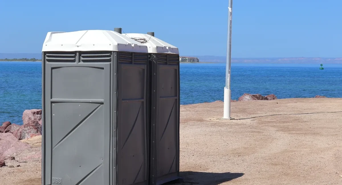 San José Beaches Get More Portable Restrooms