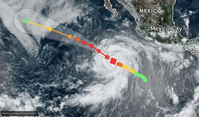 Los Cabos Ports Closed as Hurricane Genevieve Approaches