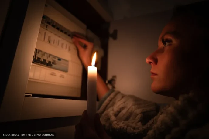 CFE Promises End to Long Blackouts, Will Alert via App