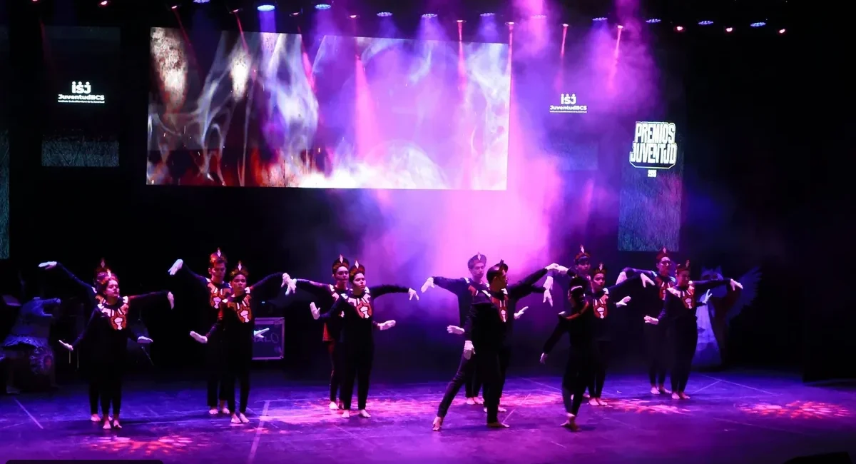 Premios Juventud Taping Brings International Spotlight to La Paz