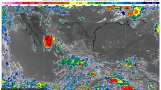 Los Cabos Protección Civil Monitors Gulf Storm System
