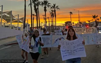 Los Cabos Residents March Against Megaprojects, Demand Permit Freeze
