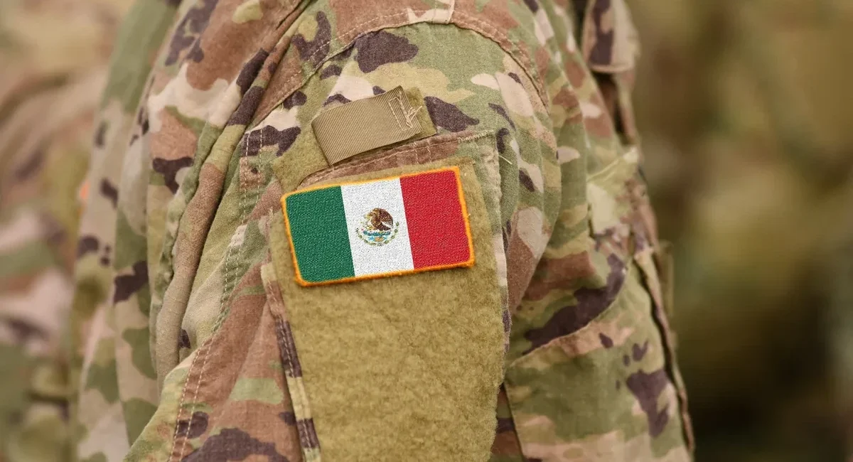 Federal Authorities Seize 200+ Liters of Meth Near La Paz