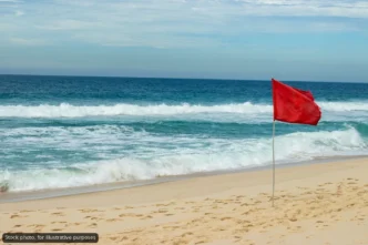 Los Cabos Hotels Warn Guests: Stay Out of the Ocean