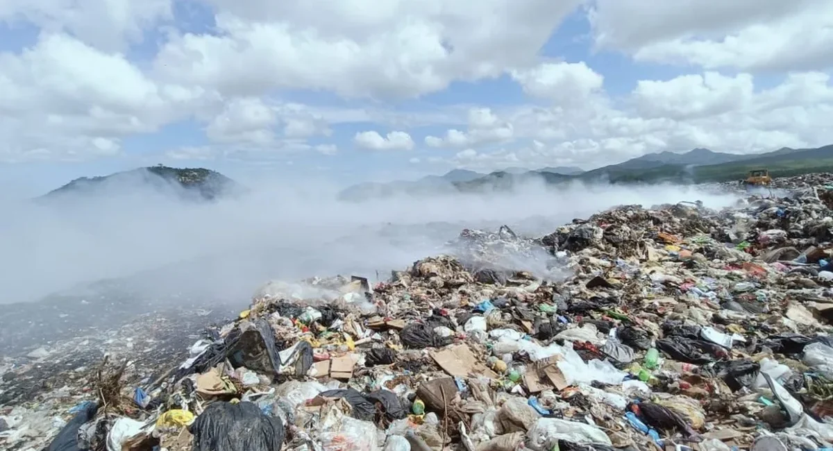Cabo Landfill Fire Contained North of Cabo San Lucas