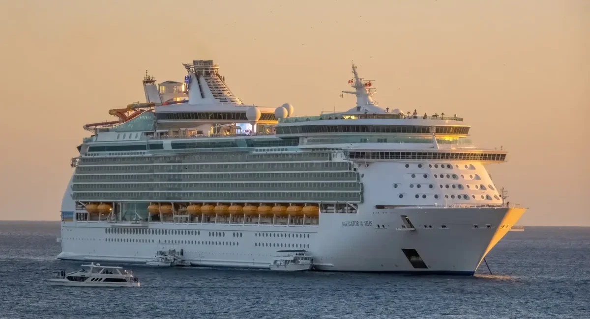 Cruise Lines Warn New Federal Tax Hike Threatens Baja Sur Ports