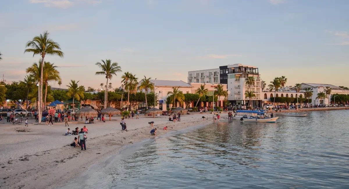 La Paz Summer Beach Patrol Ends with Zero Drownings