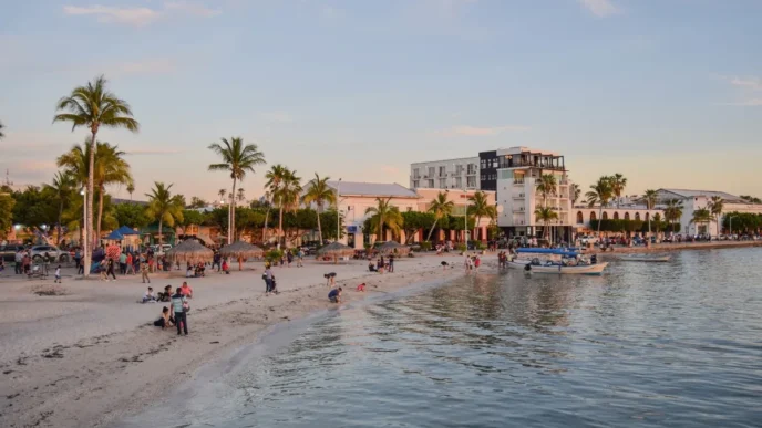 La Paz Summer Beach Patrol Ends with Zero Drownings