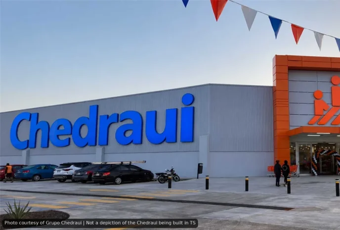 Todos Santos Divided Over New Chedraui Store