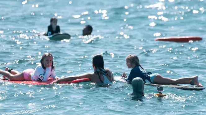 Baja Sur's Only All-Girls Surf Contest Needs Sponsors to Stay Alive