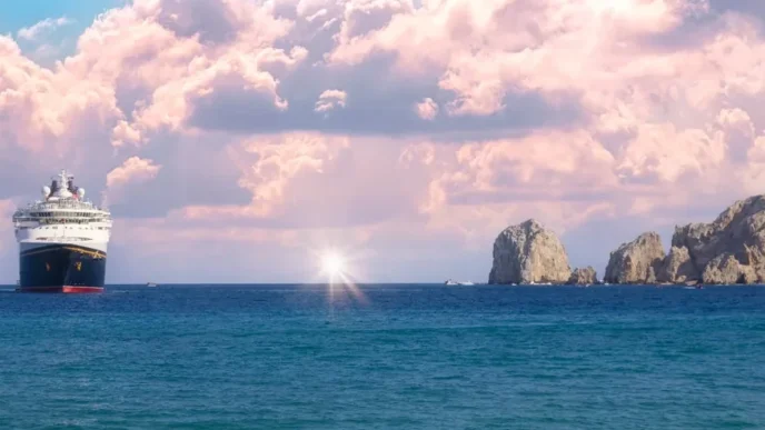 Reader Challenges Warnings Over Cabo Cruise Fees
