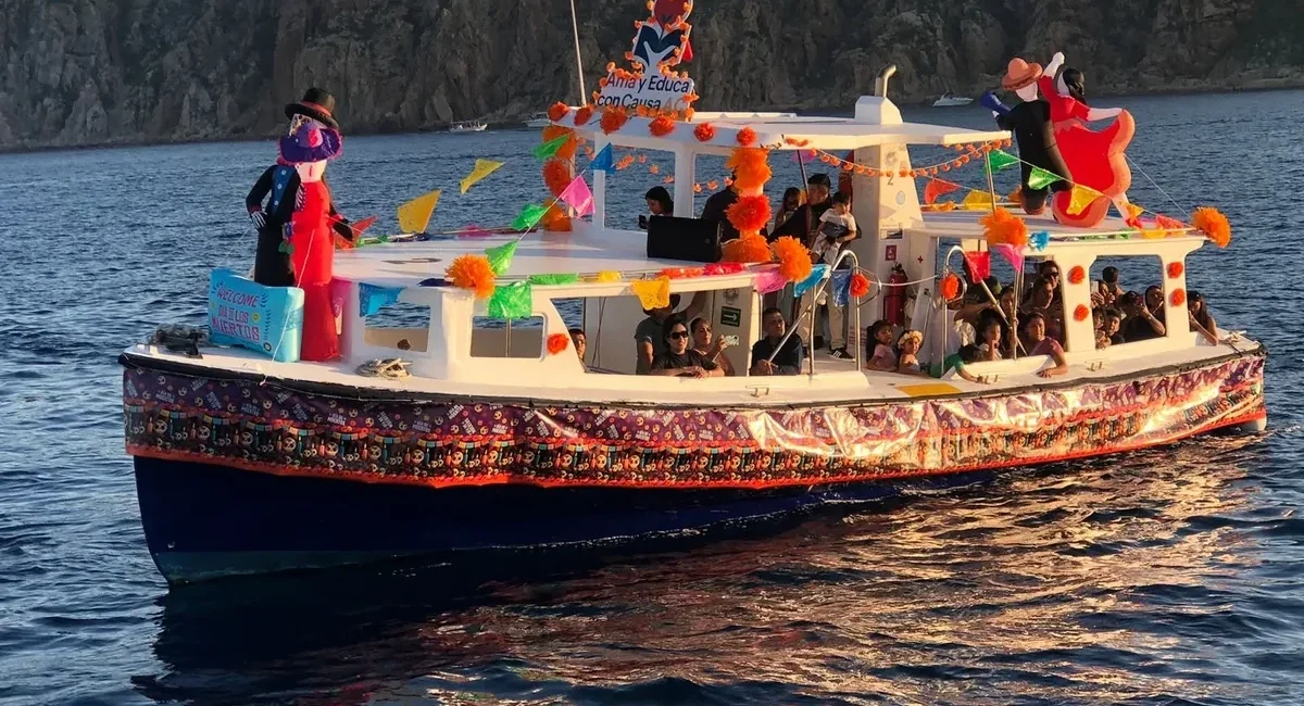 Floating Altars Return to Cabo San Lucas Bay Nov. 1-4