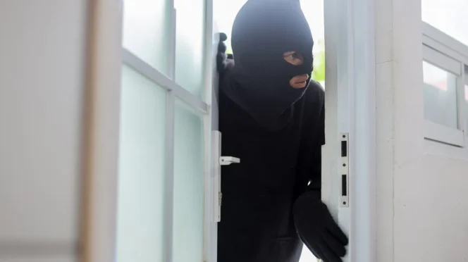 Leaving Your Cabo Villa Empty? A Security Checklist